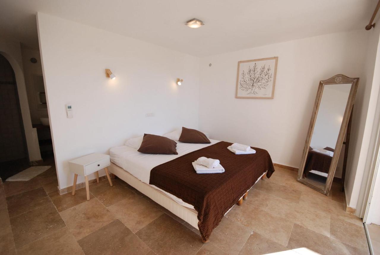 Aloasis Bed and Breakfast Grimaud Εξωτερικό φωτογραφία