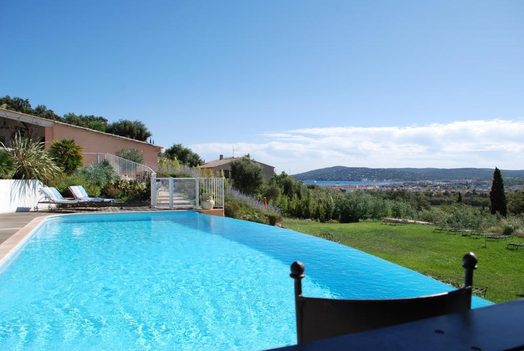 Aloasis Bed and Breakfast Grimaud Εξωτερικό φωτογραφία